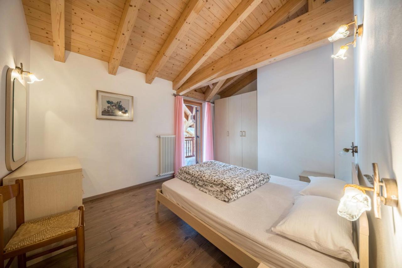 Cesa Zapin 1 Apartman Canazei Kültér fotó