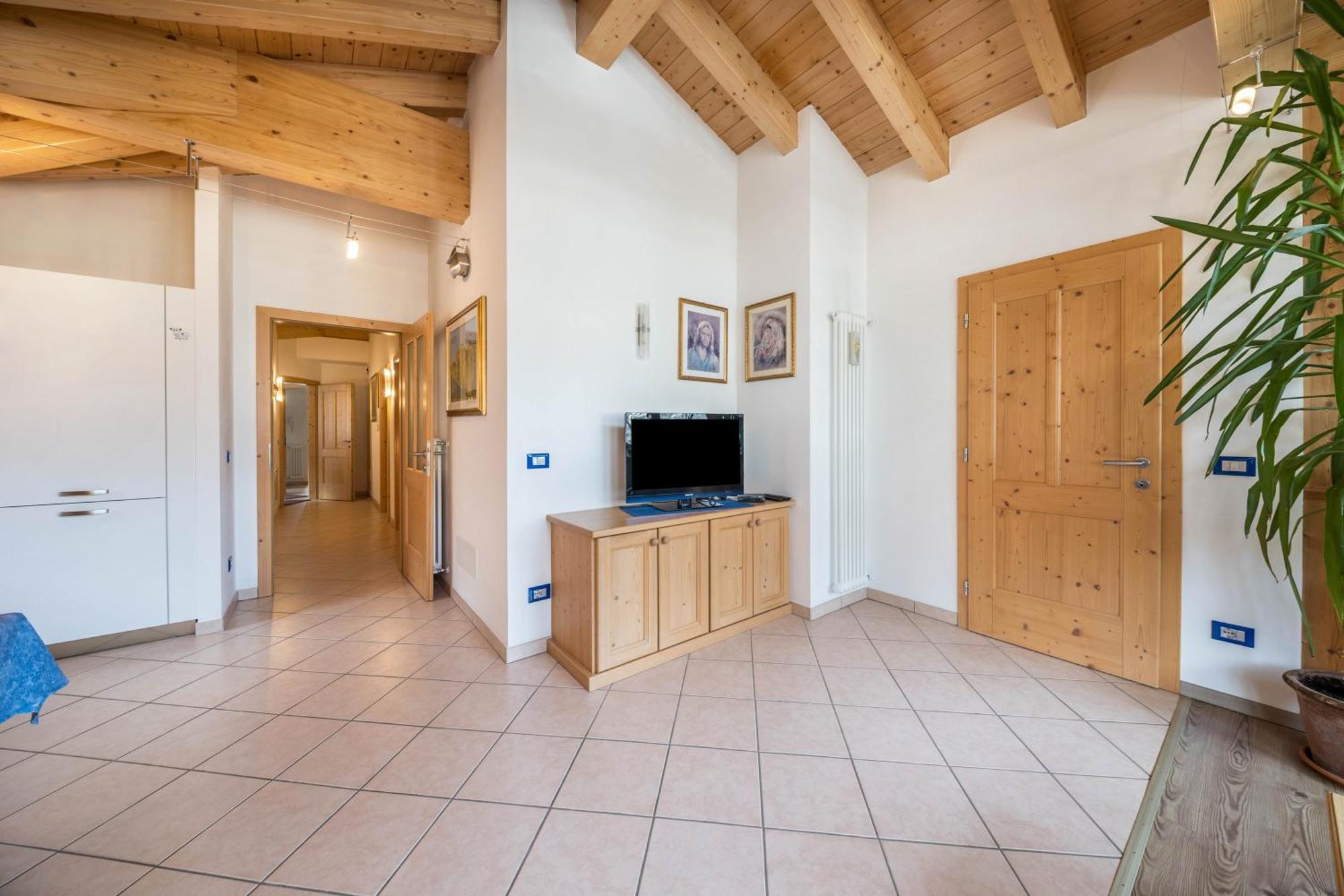 Cesa Zapin 1 Apartman Canazei Kültér fotó